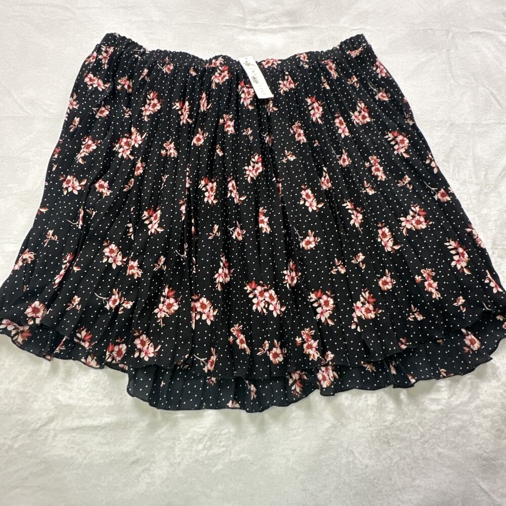 Marybelle Pleated Skirt Plus Size 4X Black Red Floral‎ Knee Length Made USA NEW